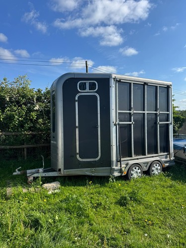 Equitrek double horse - double, trailer
