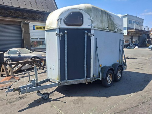 Horse trailer stalled - horse, trailer,